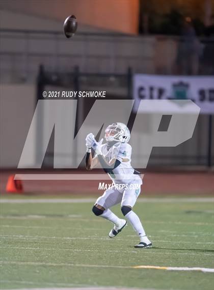 Thumbnail 2 in Lincoln vs. Helix (CIF SDS Division 1 finals) photogallery.