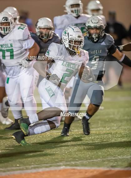 Thumbnail 1 in Lincoln vs. Helix (CIF SDS Division 1 finals) photogallery.