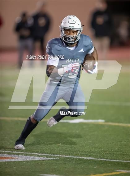 Thumbnail 2 in Lincoln vs. Helix (CIF SDS Division 1 finals) photogallery.