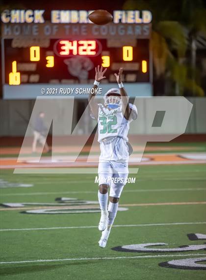 Thumbnail 1 in Lincoln vs. Helix (CIF SDS Division 1 finals) photogallery.