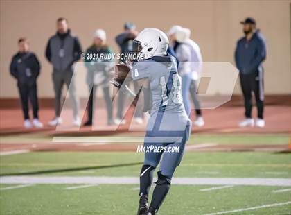 Thumbnail 3 in Lincoln vs. Helix (CIF SDS Division 1 finals) photogallery.