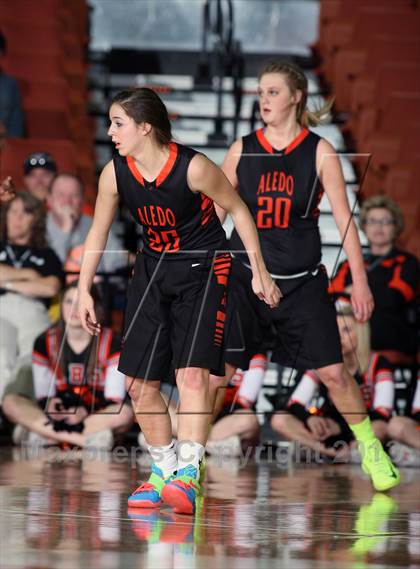 Thumbnail 3 in Lincoln  vs. Aledo (UIL 4A Semifinal) photogallery.