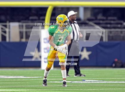 Thumbnail 2 in New Deal vs. Mason (UIL 2A Division 1 Championship) photogallery.