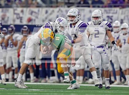 Thumbnail 2 in New Deal vs. Mason (UIL 2A Division 1 Championship) photogallery.