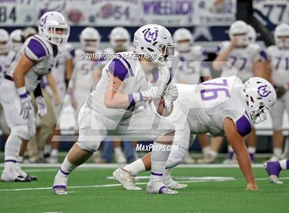 Thumbnail 3 in New Deal vs. Mason (UIL 2A Division 1 Championship) photogallery.