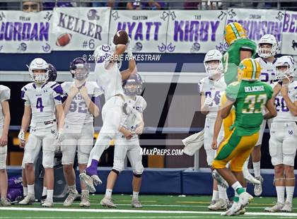 Thumbnail 2 in New Deal vs. Mason (UIL 2A Division 1 Championship) photogallery.