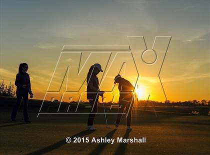 Thumbnail 2 in Tottenville vs Cardozo (PSAL Semifinal) photogallery.