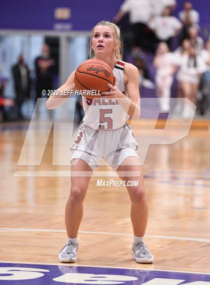 Thumbnail 1 in Salem vs. Northwest (OHSAA D2 Regional Semifinal) photogallery.