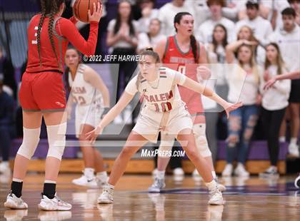 Thumbnail 2 in Salem vs. Northwest (OHSAA D2 Regional Semifinal) photogallery.