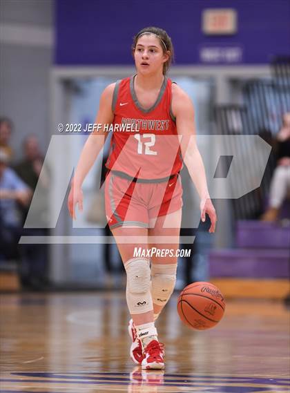 Thumbnail 2 in Salem vs. Northwest (OHSAA D2 Regional Semifinal) photogallery.