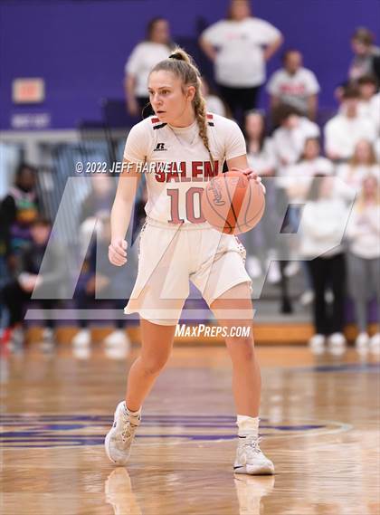 Thumbnail 2 in Salem vs. Northwest (OHSAA D2 Regional Semifinal) photogallery.