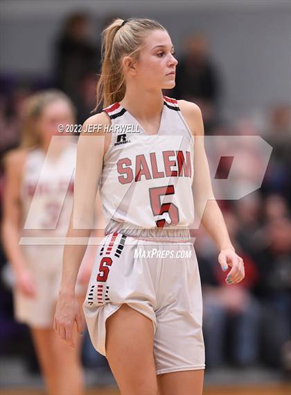 Thumbnail 2 in Salem vs. Northwest (OHSAA D2 Regional Semifinal) photogallery.