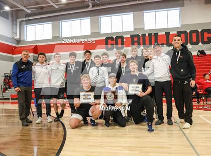 Thumbnail 2 in CHSAA 3A Region 4 Finals photogallery.