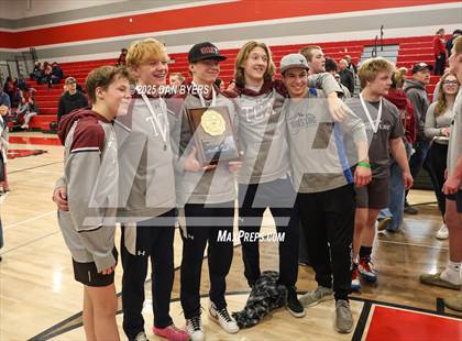 Thumbnail 2 in CHSAA 3A Region 4 Finals photogallery.
