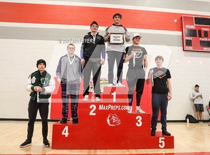 Thumbnail 3 in CHSAA 3A Region 4 Finals photogallery.