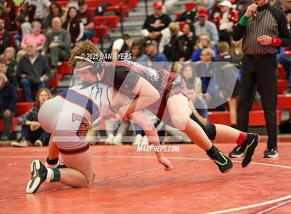 Thumbnail 3 in CHSAA 3A Region 4 Finals photogallery.