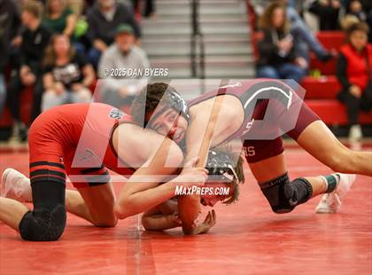 Thumbnail 3 in CHSAA 3A Region 4 Finals photogallery.