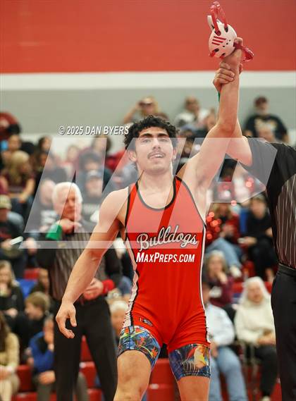 Thumbnail 1 in CHSAA 3A Region 4 Finals photogallery.