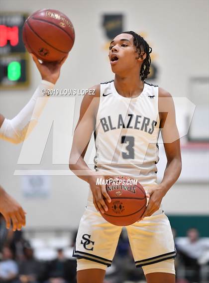 Thumbnail 2 in Sierra Canyon vs. Birmingham (The Classic at Damien) photogallery.