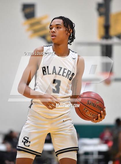 Thumbnail 1 in Sierra Canyon vs. Birmingham (The Classic at Damien) photogallery.