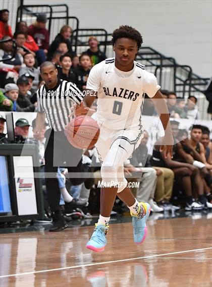 Thumbnail 3 in Sierra Canyon vs. Birmingham (The Classic at Damien) photogallery.