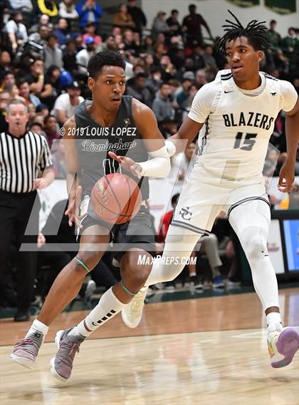 Thumbnail 1 in Sierra Canyon vs. Birmingham (The Classic at Damien) photogallery.