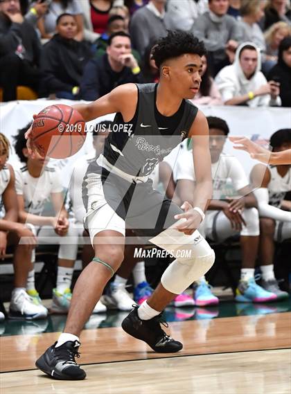 Thumbnail 1 in Sierra Canyon vs. Birmingham (The Classic at Damien) photogallery.