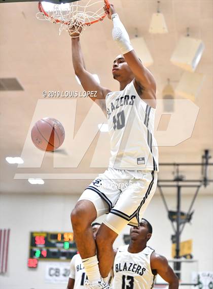 Thumbnail 1 in Sierra Canyon vs. Birmingham (The Classic at Damien) photogallery.