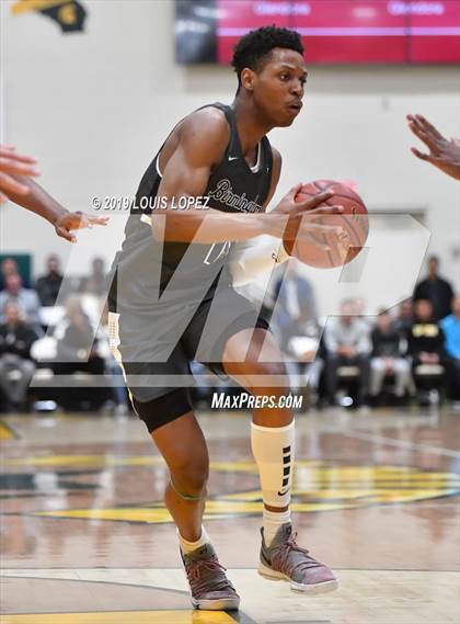 Thumbnail 1 in Sierra Canyon vs. Birmingham (The Classic at Damien) photogallery.