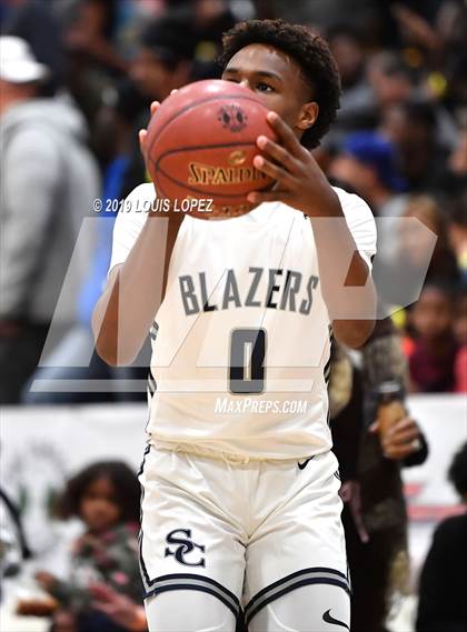 Thumbnail 2 in Sierra Canyon vs. Birmingham (The Classic at Damien) photogallery.