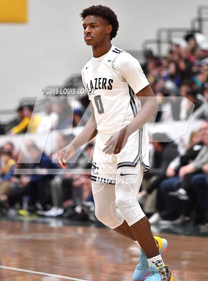 Thumbnail 2 in Sierra Canyon vs. Birmingham (The Classic at Damien) photogallery.