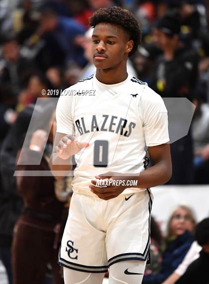 Thumbnail 3 in Sierra Canyon vs. Birmingham (The Classic at Damien) photogallery.