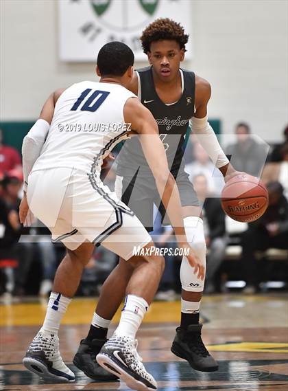 Thumbnail 2 in Sierra Canyon vs. Birmingham (The Classic at Damien) photogallery.