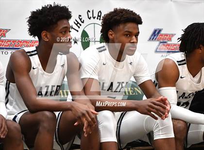 Thumbnail 1 in Sierra Canyon vs. Birmingham (The Classic at Damien) photogallery.