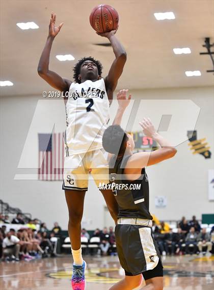 Thumbnail 1 in Sierra Canyon vs. Birmingham (The Classic at Damien) photogallery.