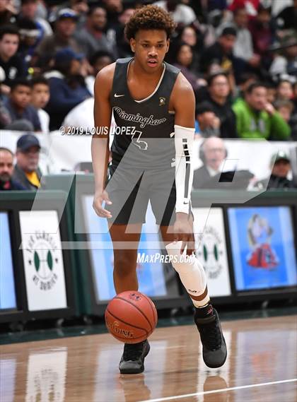 Thumbnail 3 in Sierra Canyon vs. Birmingham (The Classic at Damien) photogallery.