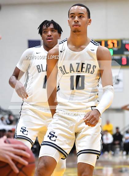 Thumbnail 1 in Sierra Canyon vs. Birmingham (The Classic at Damien) photogallery.