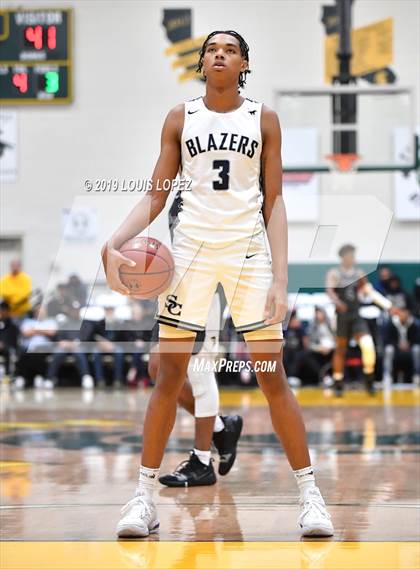 Thumbnail 2 in Sierra Canyon vs. Birmingham (The Classic at Damien) photogallery.