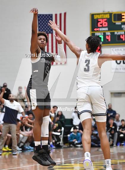Thumbnail 1 in Sierra Canyon vs. Birmingham (The Classic at Damien) photogallery.