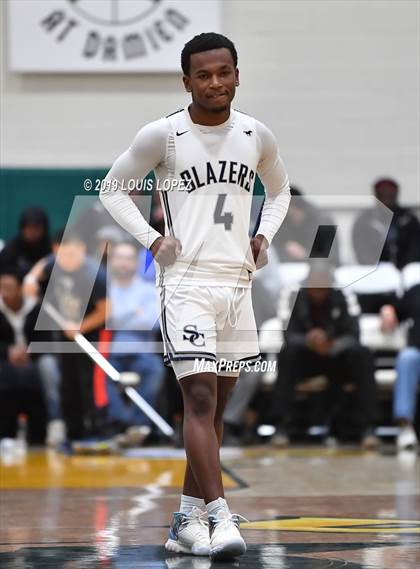 Thumbnail 2 in Sierra Canyon vs. Birmingham (The Classic at Damien) photogallery.