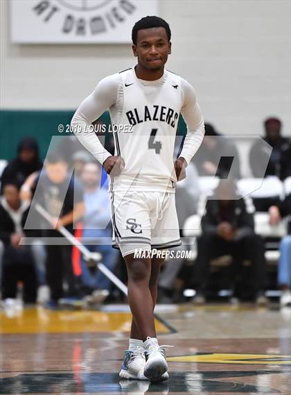 Thumbnail 1 in Sierra Canyon vs. Birmingham (The Classic at Damien) photogallery.