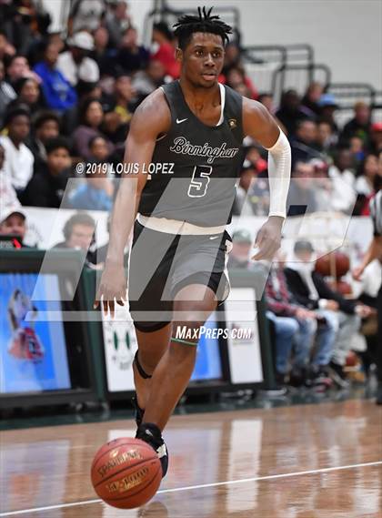 Thumbnail 1 in Sierra Canyon vs. Birmingham (The Classic at Damien) photogallery.