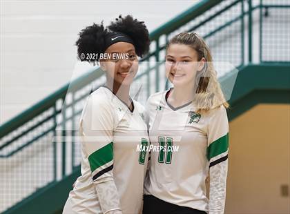 Thumbnail 3 in St. Pius X Catholic vs McIntosh (GHSA 5A Round 3 Playoff)  photogallery.