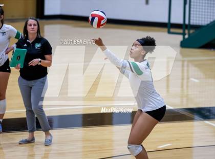 Thumbnail 1 in St. Pius X Catholic vs McIntosh (GHSA 5A Round 3 Playoff)  photogallery.