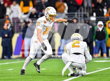 Thumbnail 2 in Mount Tahoma @ O'Dea (WIAA 3A Final) photogallery.