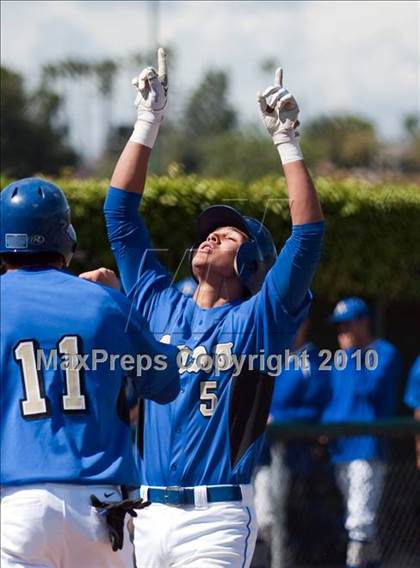 Thumbnail 2 in Bishop Amat vs. Notre Dame Prep (Diamond Sports National Classic) photogallery.