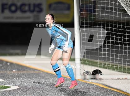 Thumbnail 1 in Strongsville vs. Walsh Jesuit (OHSAA D1 State Semifinal) photogallery.