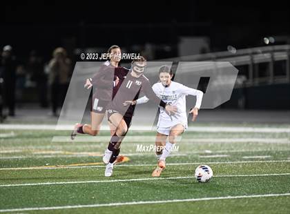 Thumbnail 3 in Strongsville vs. Walsh Jesuit (OHSAA D1 State Semifinal) photogallery.
