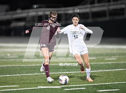 Thumbnail 2 in Strongsville vs. Walsh Jesuit (OHSAA D1 State Semifinal) photogallery.