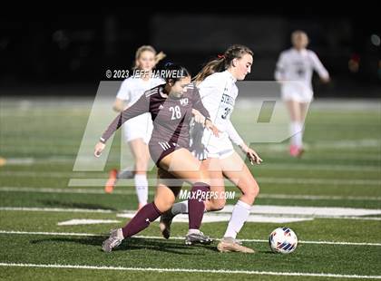 Thumbnail 2 in Strongsville vs. Walsh Jesuit (OHSAA D1 State Semifinal) photogallery.